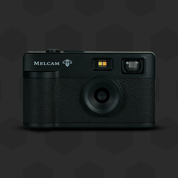 Melcam Polen Preta – Câmera Digital com Alma Analógica